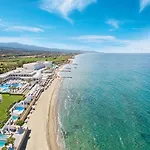 Курортний комплекс Grecotel Luxme White
