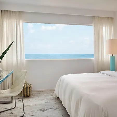 Resort Grecotel Luxme White