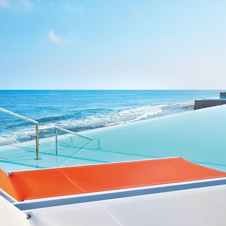Resort Grecotel Luxme White