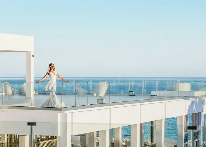 Grecotel Luxme White Курортний комплекс