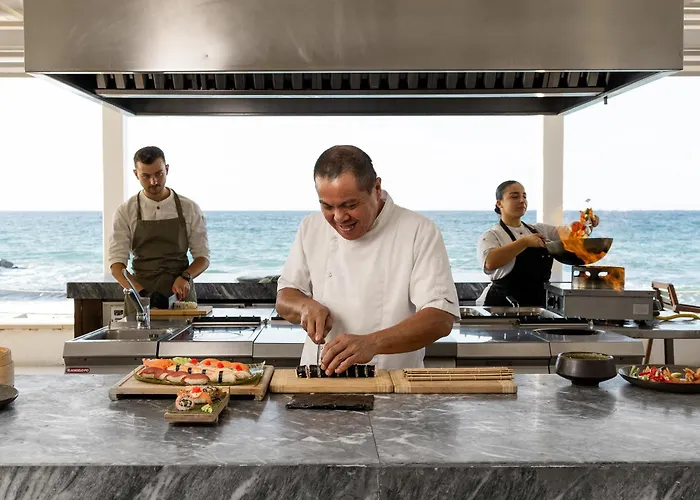 Resort Grecotel Luxme White